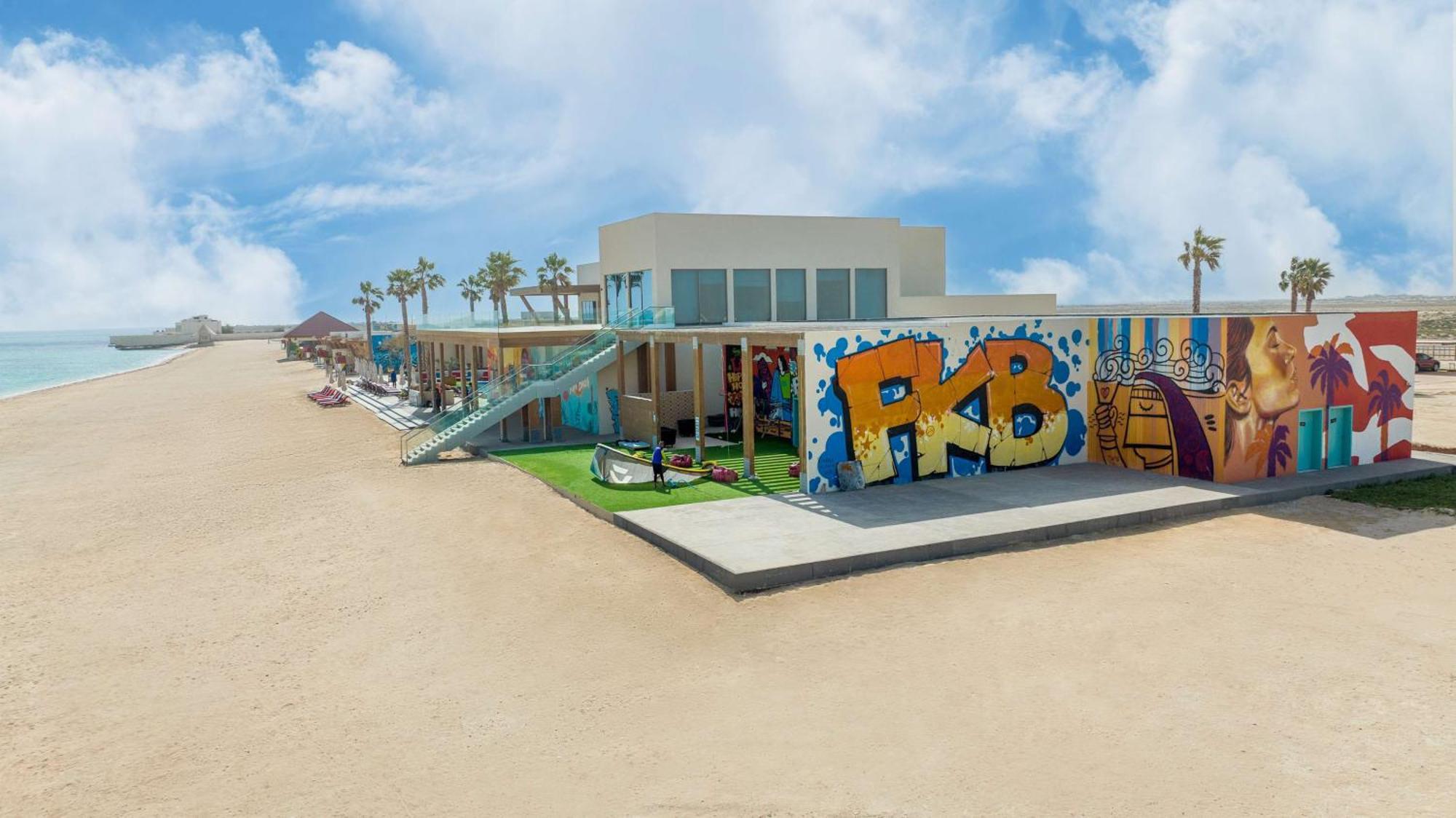 Fuwairit Kite Beach, Tapestry Collection By Hilton Fuwayrit Eksteriør bilde