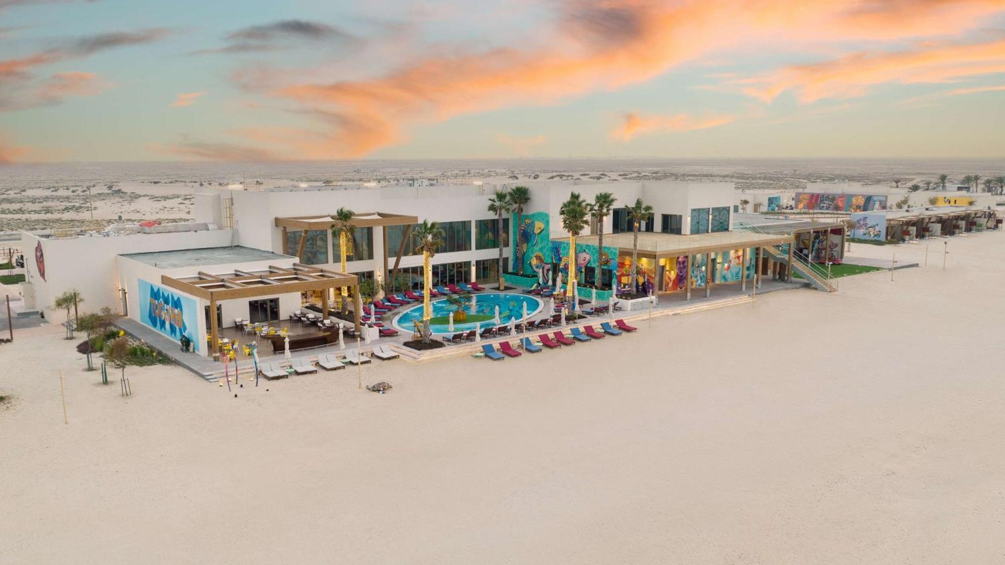 Fuwairit Kite Beach, Tapestry Collection By Hilton Fuwayrit Eksteriør bilde