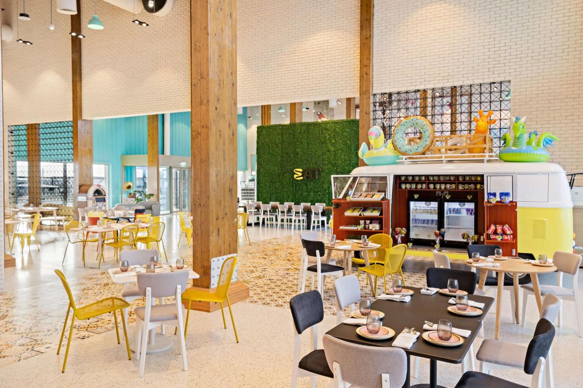Fuwairit Kite Beach, Tapestry Collection By Hilton Fuwayrit Eksteriør bilde